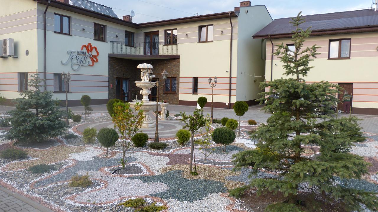 Hotel Irys Lublin Bagian luar foto