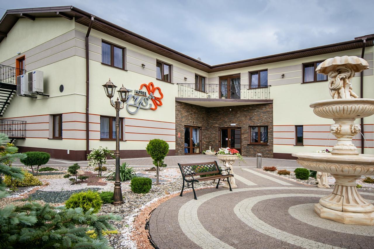 Hotel Irys Lublin Bagian luar foto