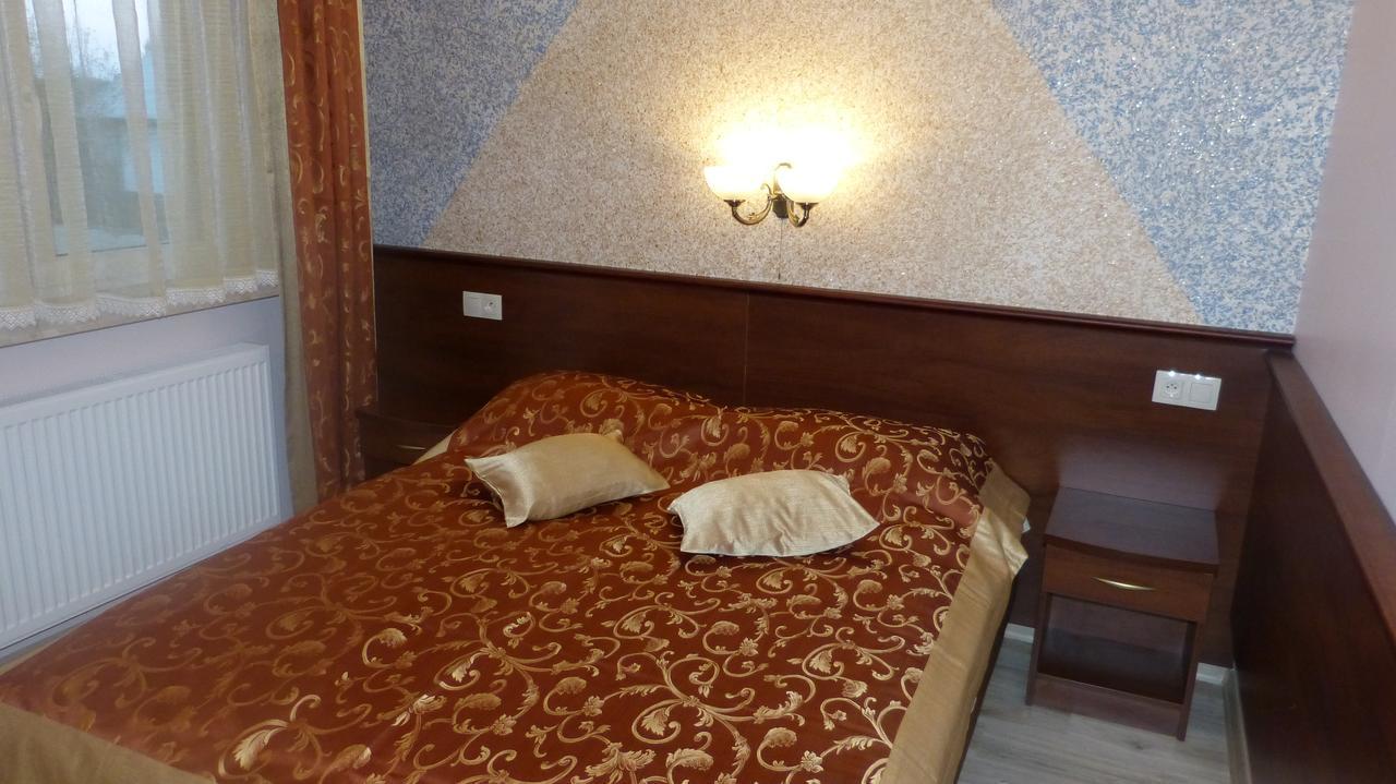 Hotel Irys Lublin Bagian luar foto